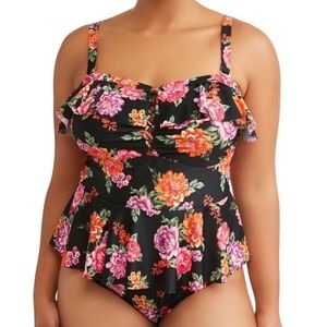 NWT 5x swimsuit!! So adorable!